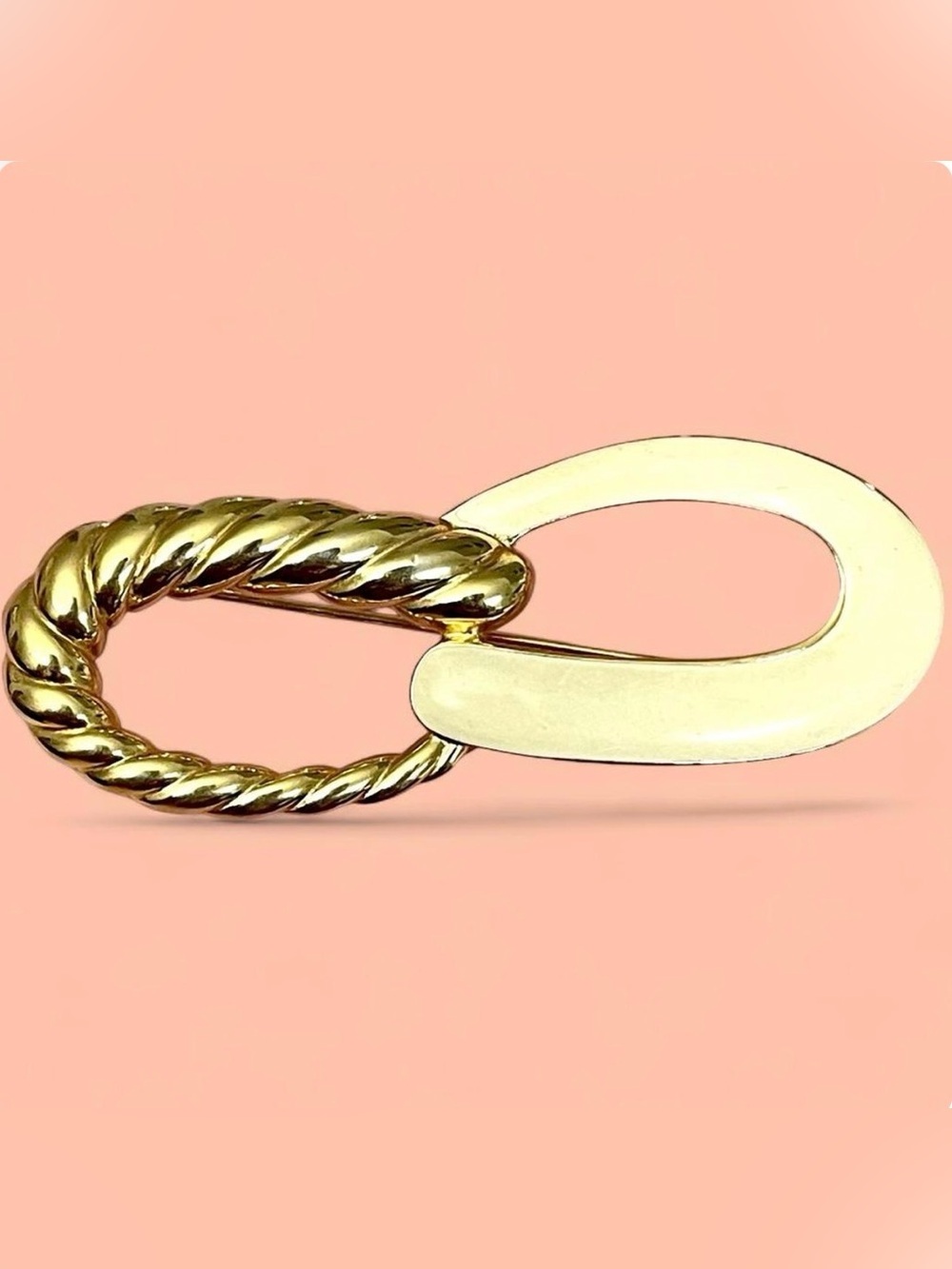 Monet Vintage 1980s Interlocking Infinity Brooch Pin Gold Tone Cream Enamel Rope